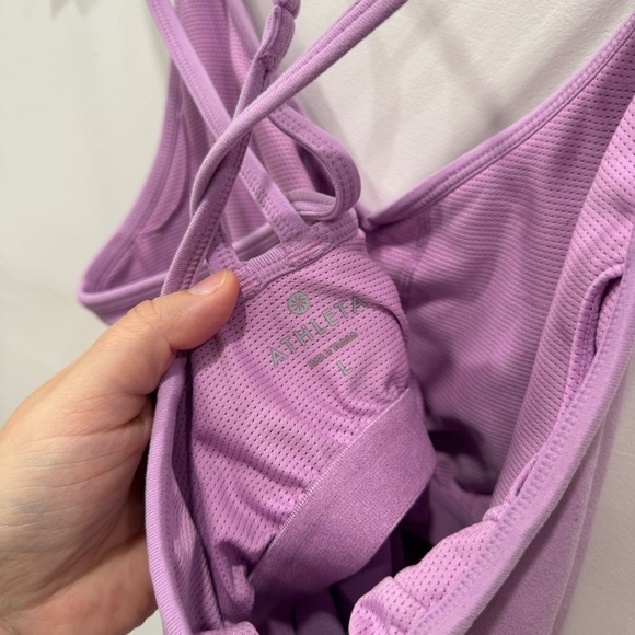 Athleta Empowerment Strappy Bra Tank Top Light Purple Athleisure Yoga Large - Picture 4 of 5